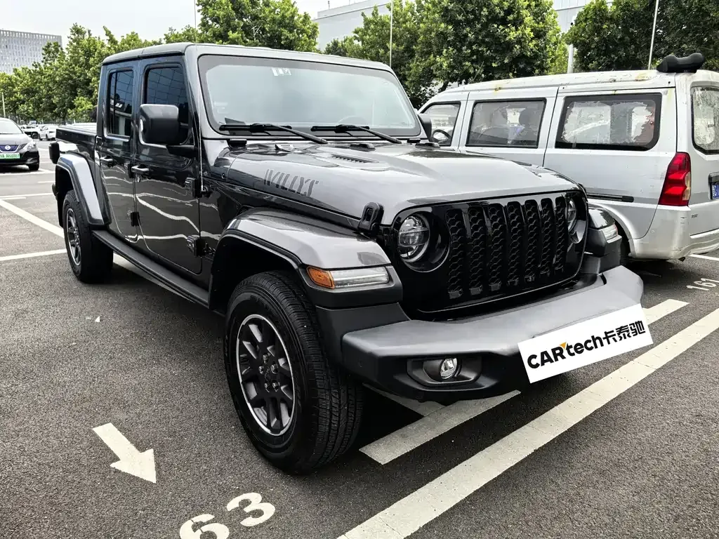 Jeep Gladiator 2023 из CN, фото 5