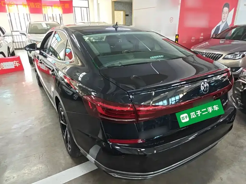 Volkswagen Passat — фото 9