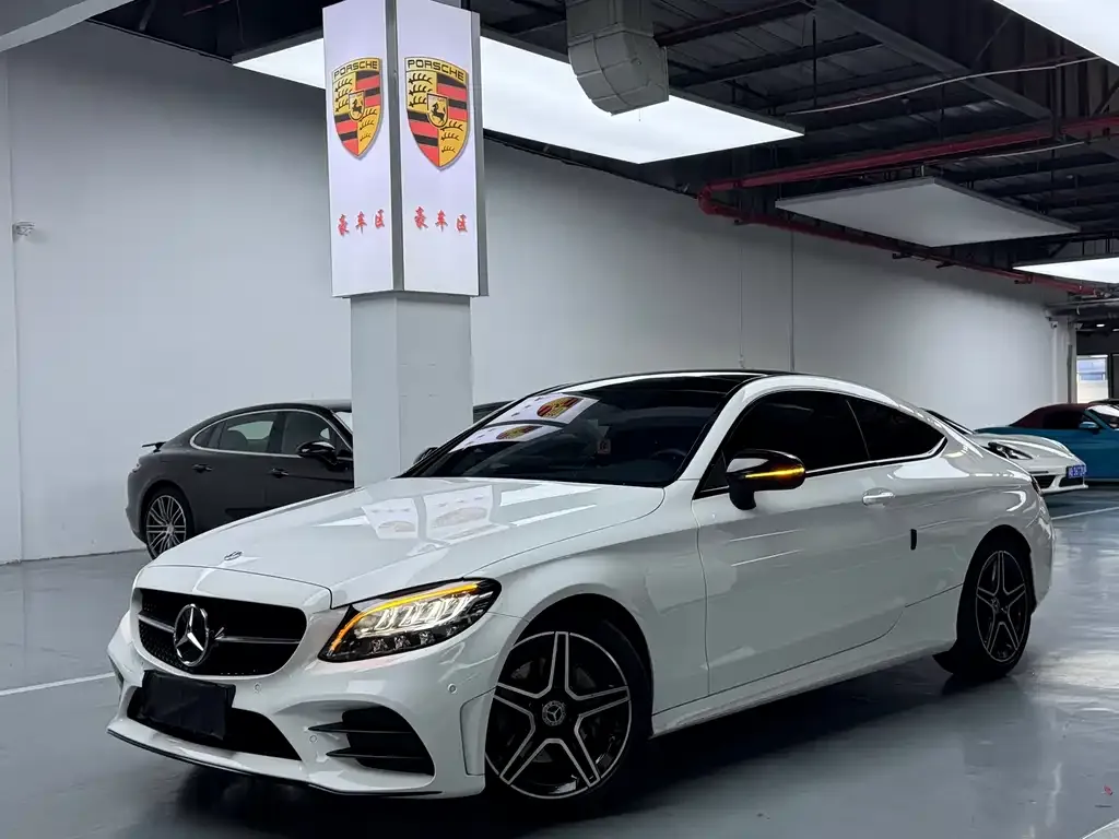 Mercedes-Benz C-Class (Import) — фото 1
