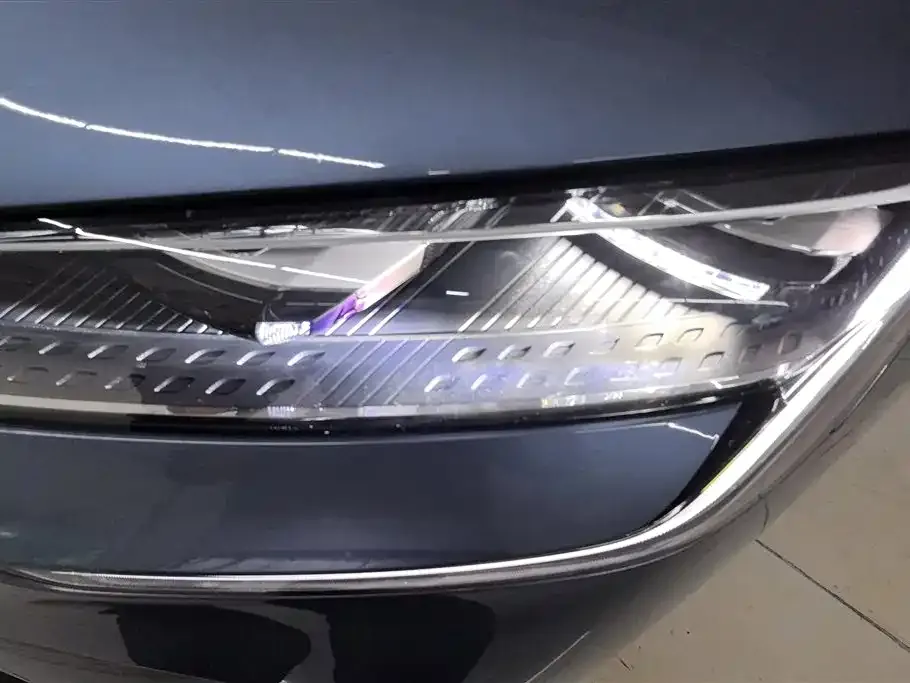 BYD Seal — фото 2