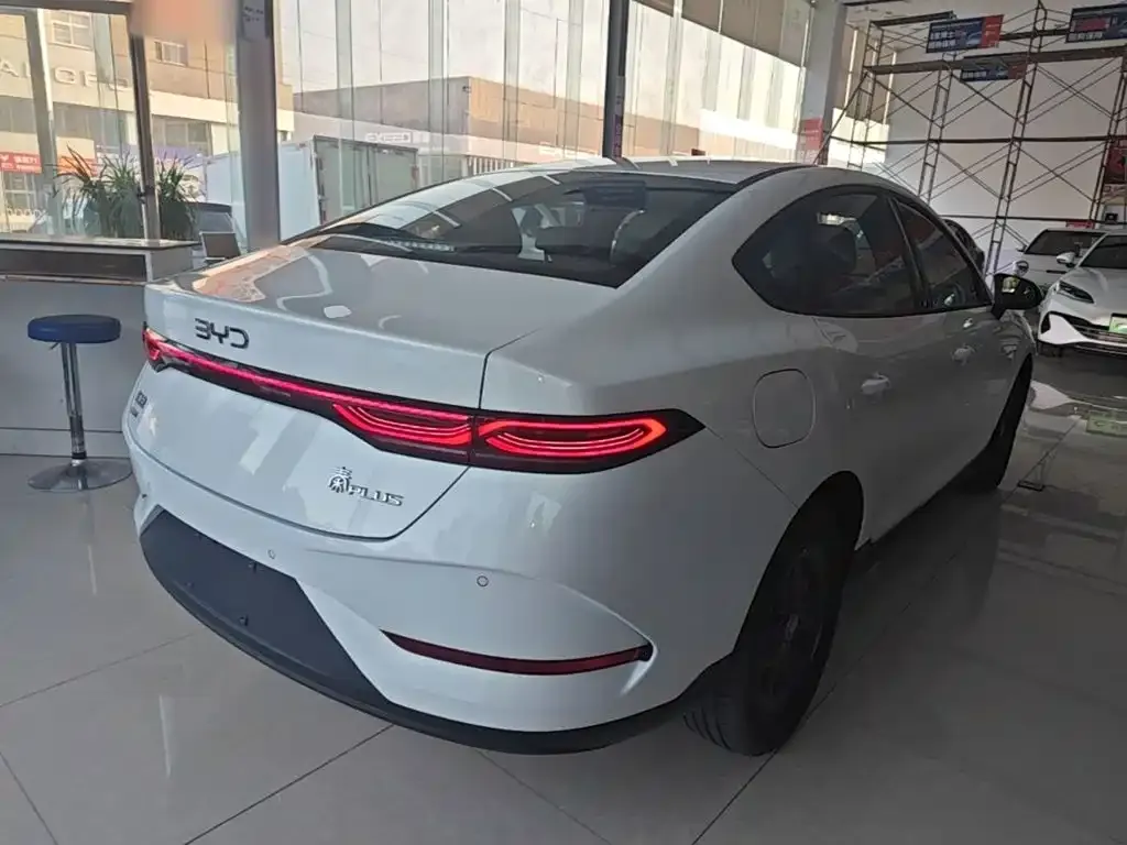 BYD Qin PLUS — фото 5