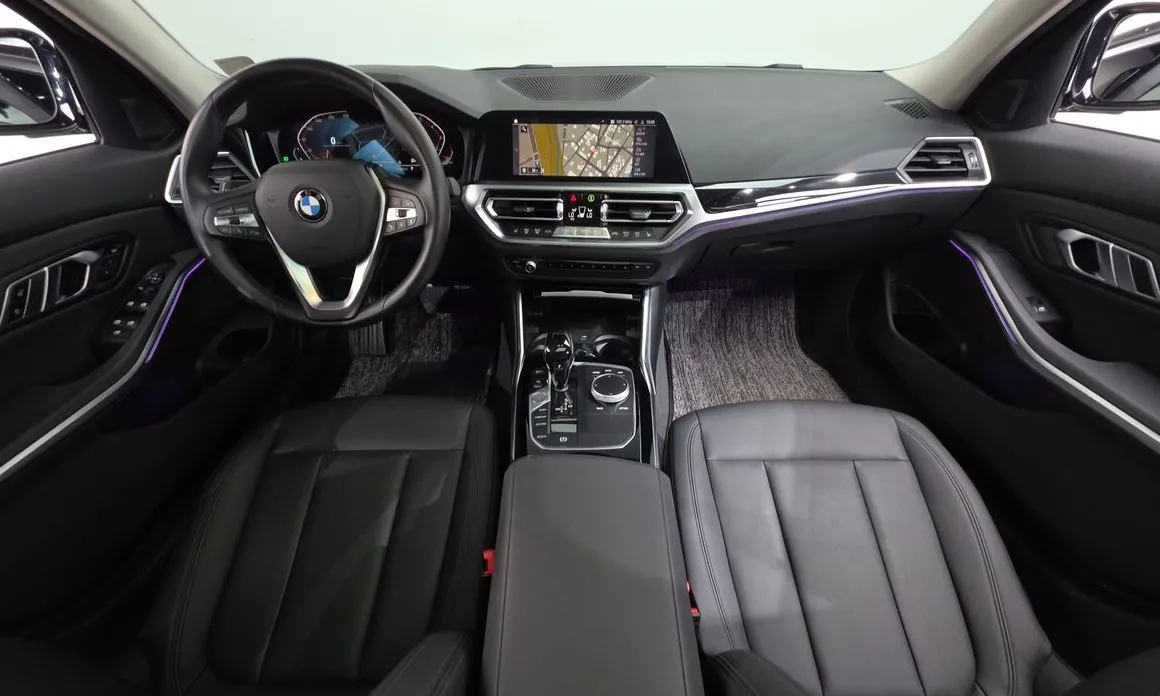 BMW 3-Series 2021 из KR, фото 4