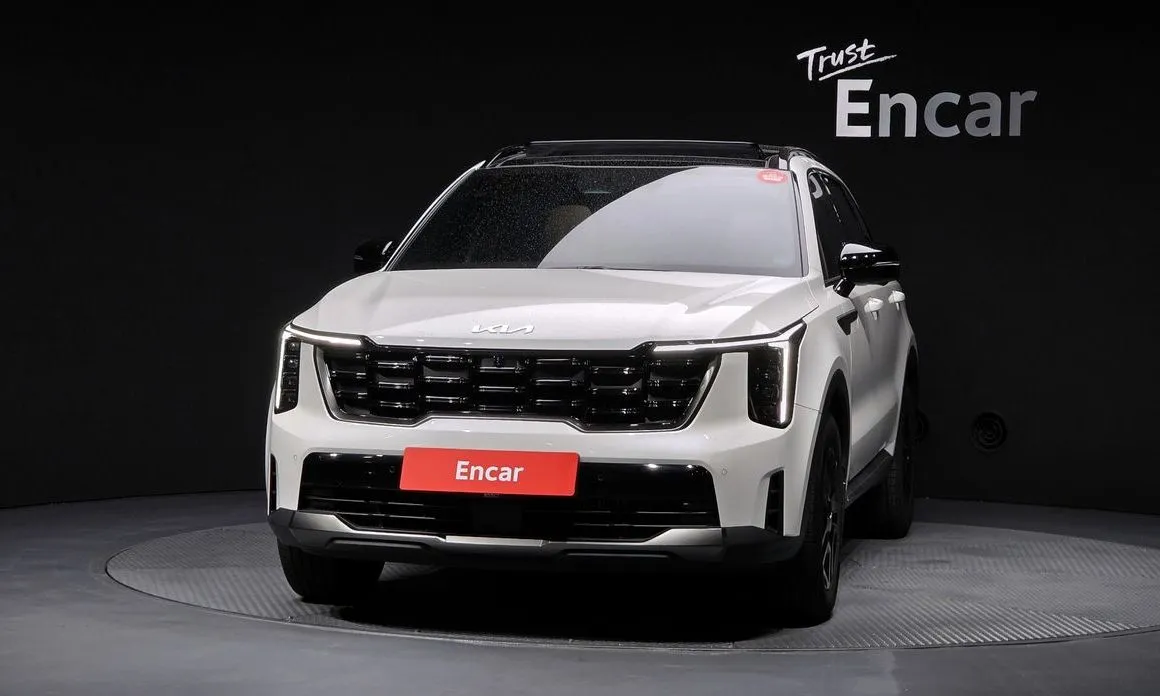 Kia Sorento — фото 3