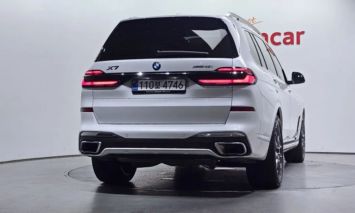 BMW X7 — фото 3