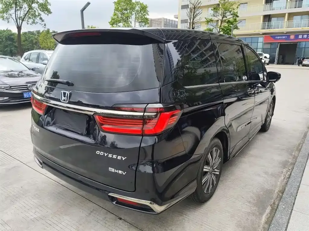 Honda Odyssey 2024 из CN, фото 5