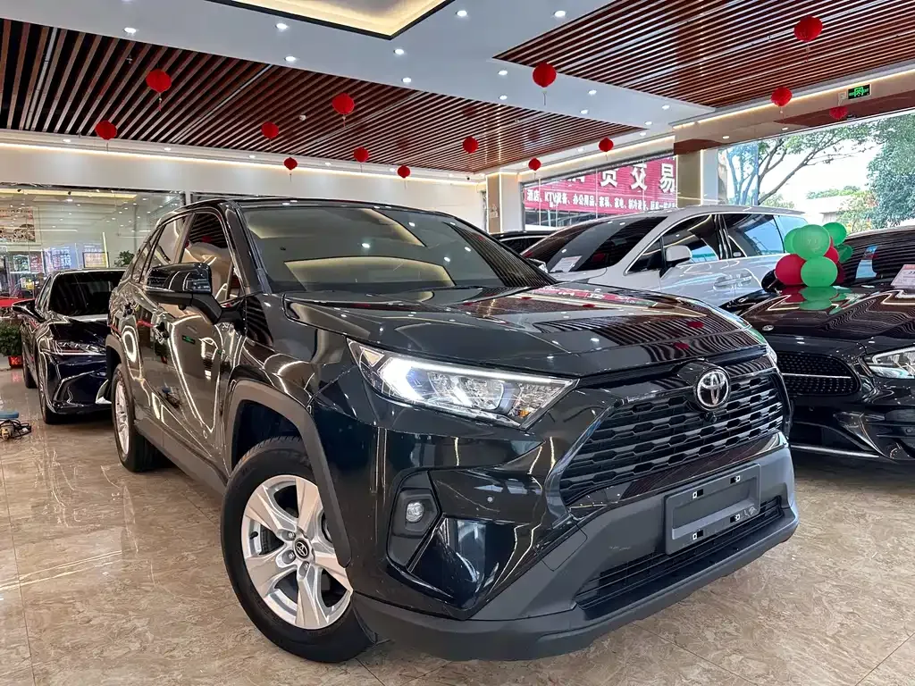 Toyota RAV4 2024 из CN, фото 10