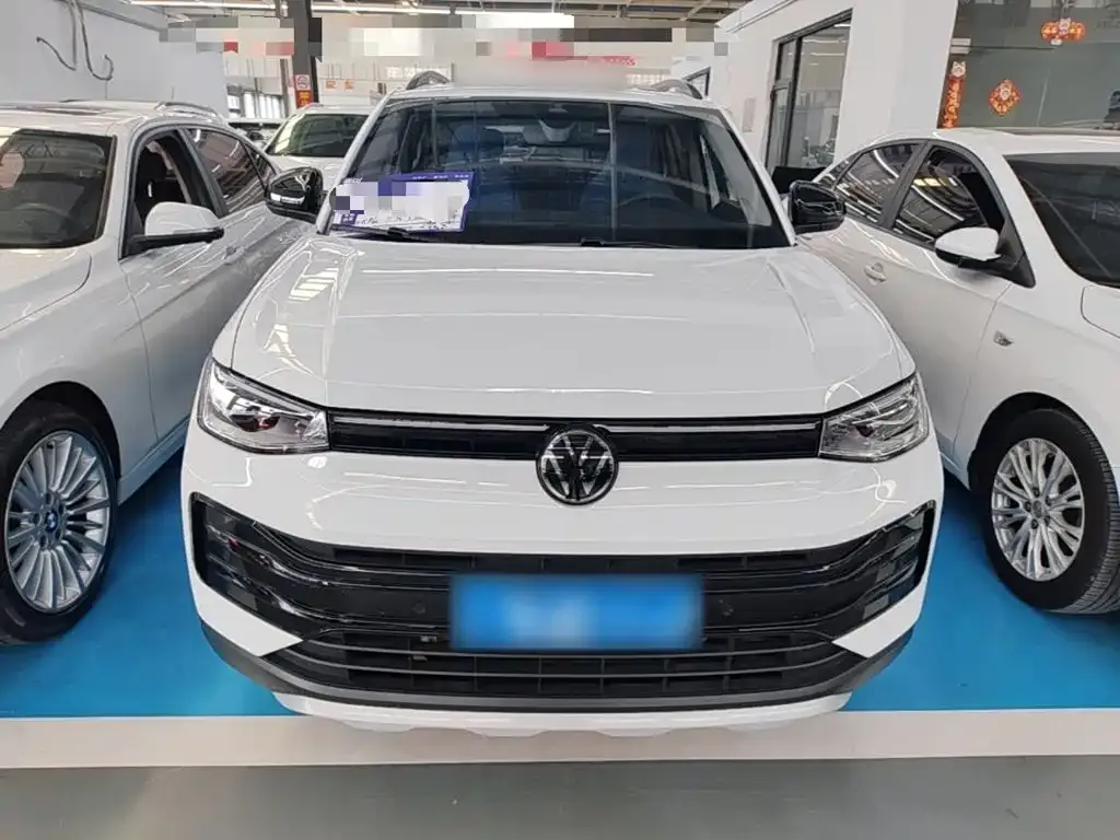 Volkswagen Tharu — фото 8
