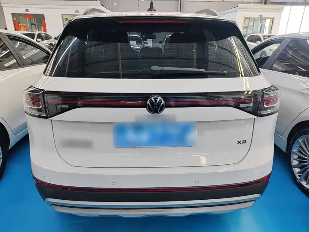 Volkswagen Tharu — фото 10