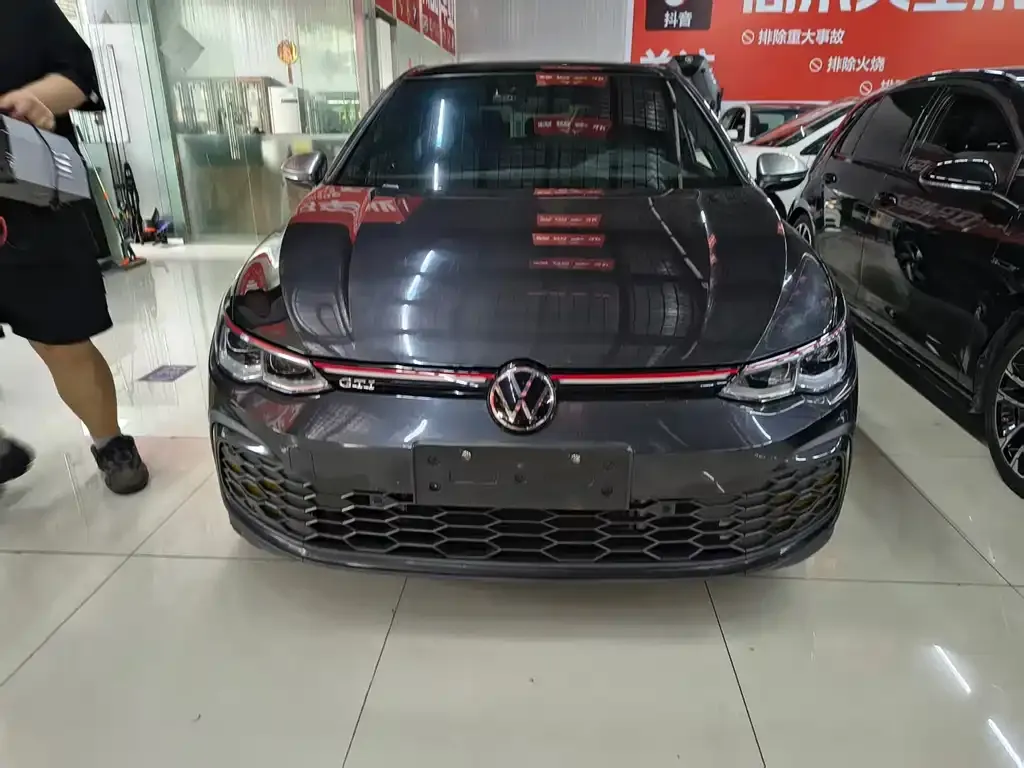 Volkswagen Golf GTI 2022 из CN, фото 2