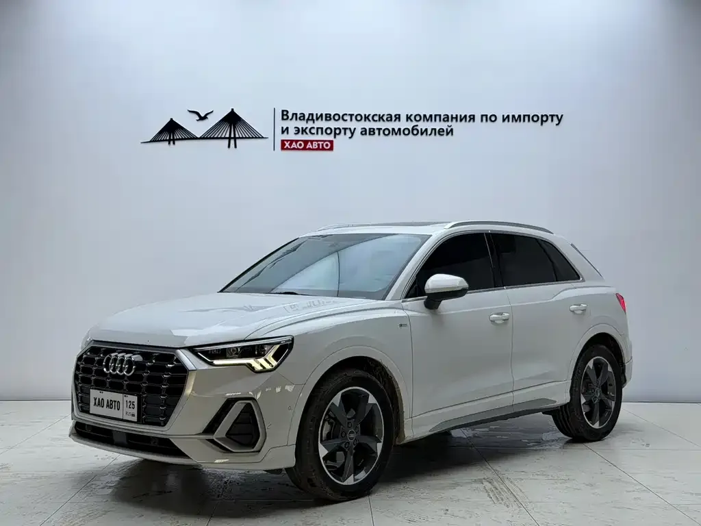 Audi Q3 — фото 1