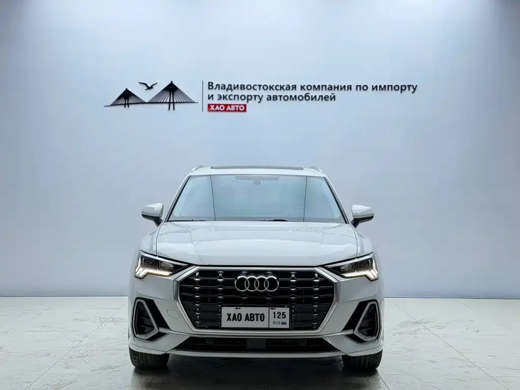 Audi Q3 — фото 10