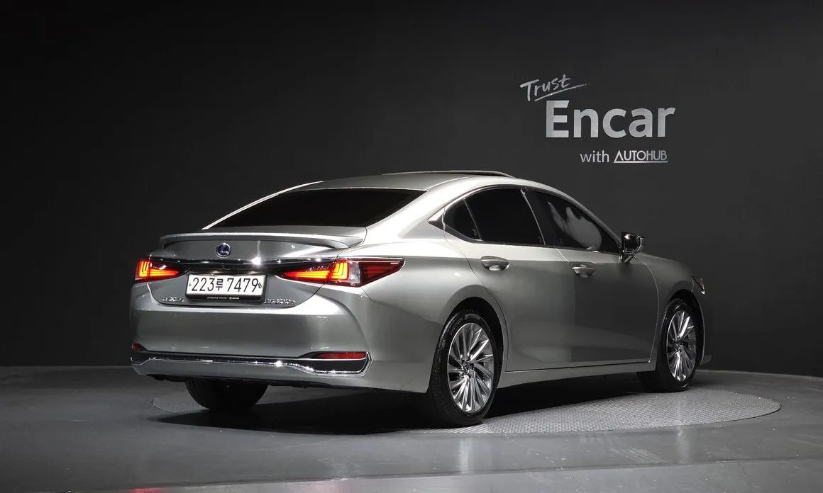 Lexus ES 2021 из KR, фото 3