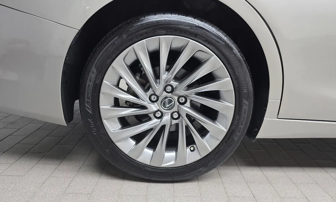 Lexus ES 2021 из KR, фото 10
