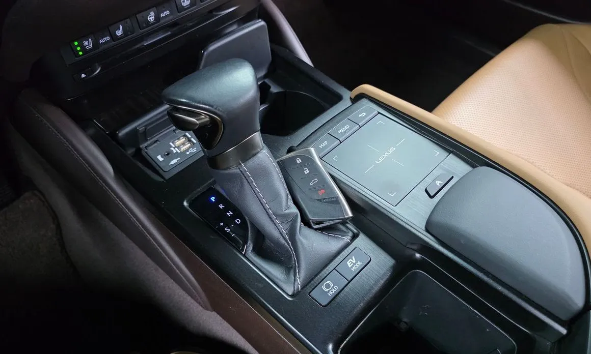 Lexus ES 2021 из KR, фото 6
