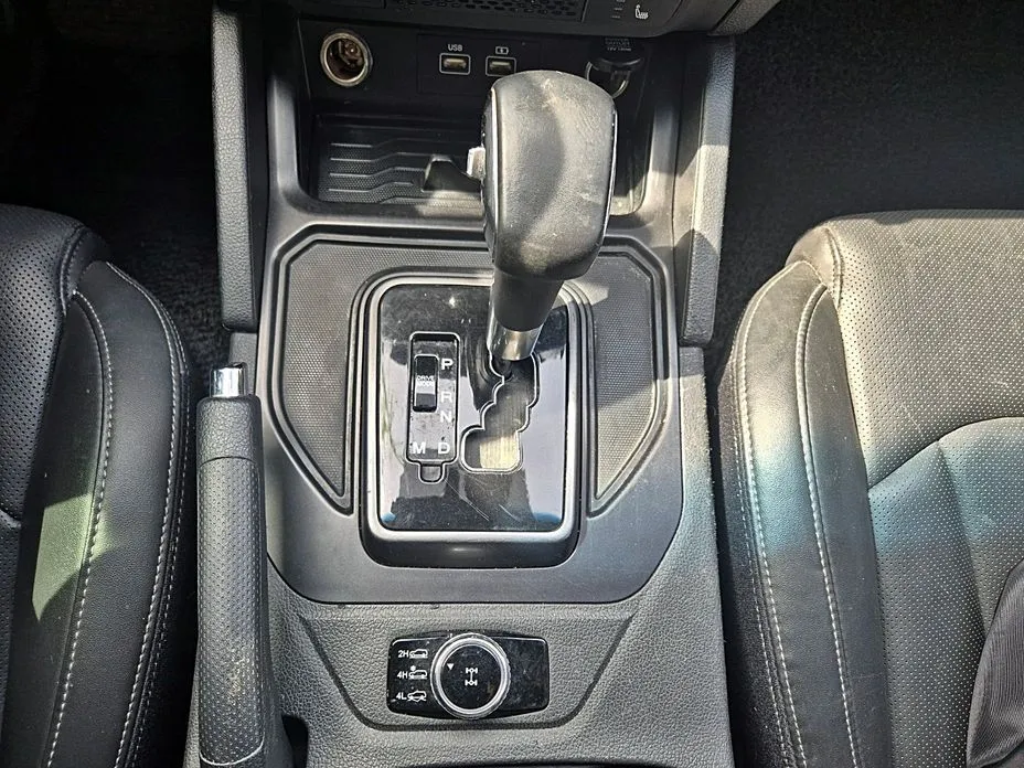 KG Mobility (Ssangyong) Rexton 2023 из KR, фото 5