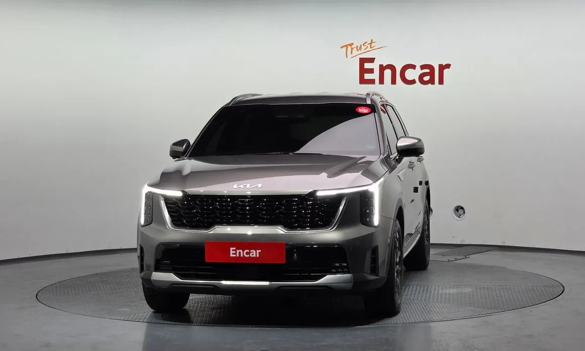 Kia Sorento — фото 5