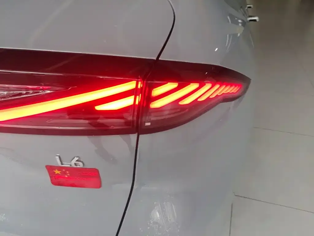 Geely Galaxy L6 2024 из CN, фото 3
