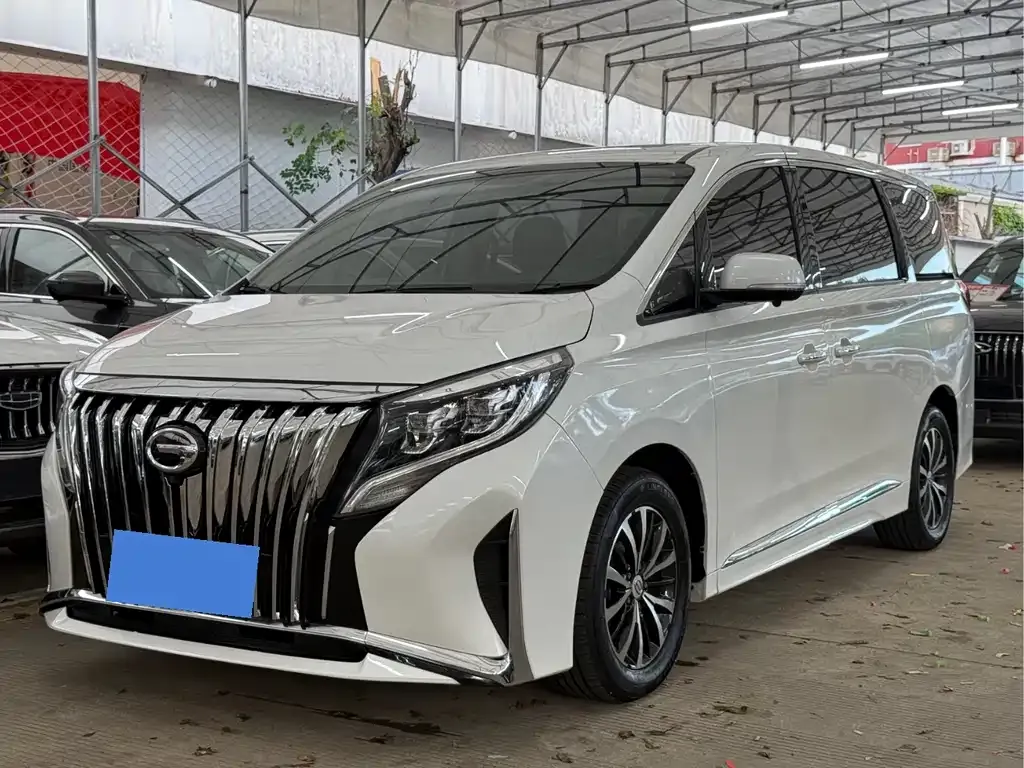GAC Motor Trumpchi M8 — фото 1