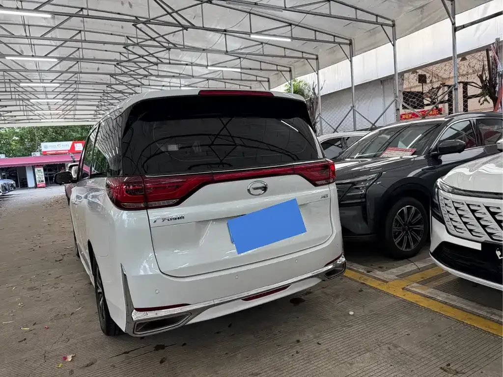 GAC Motor Trumpchi M8 — фото 3