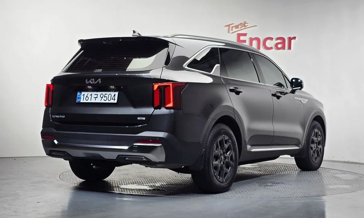 Kia Sorento — фото 5