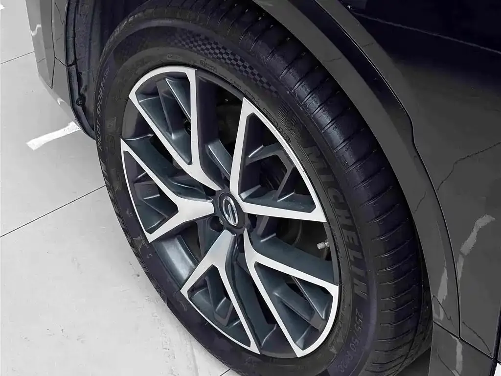 GAC Motor Trumpchi GS8 — фото 3