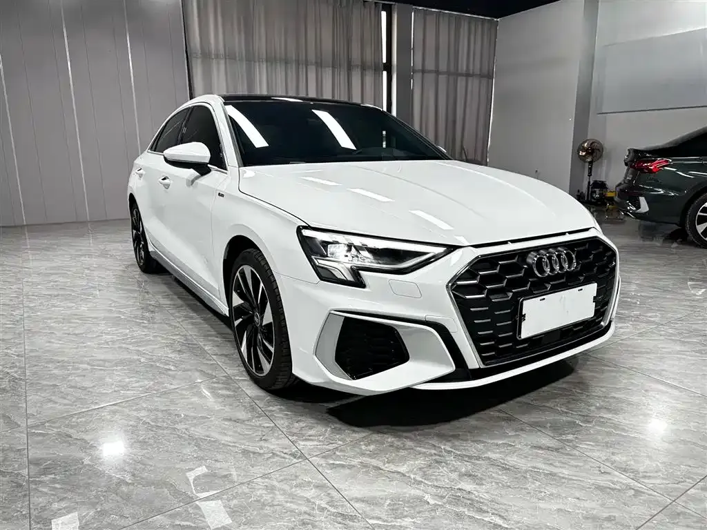 Audi A3 — фото 2