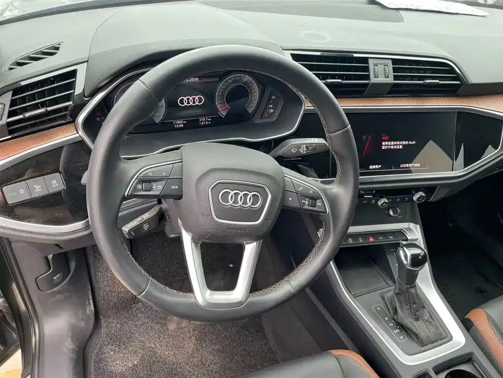 Audi Q3 — фото 2
