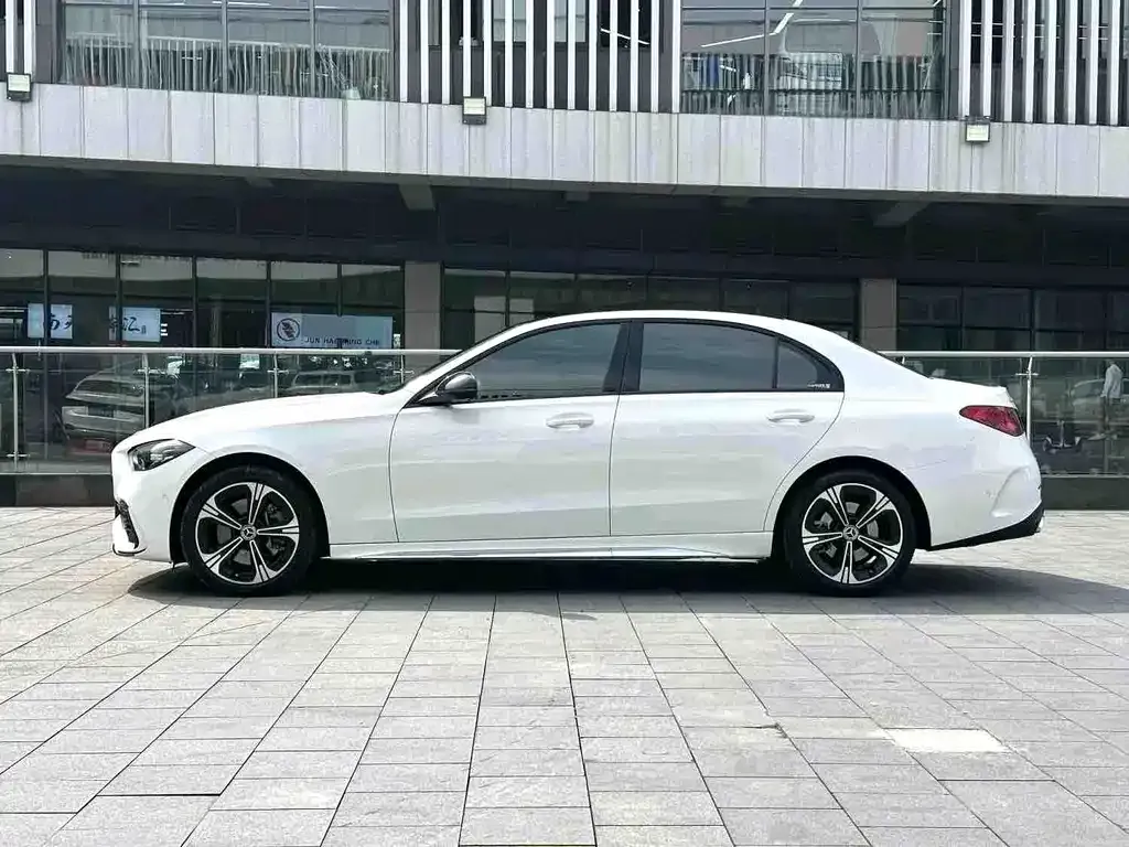 Mercedes-Benz C-Class — фото 5
