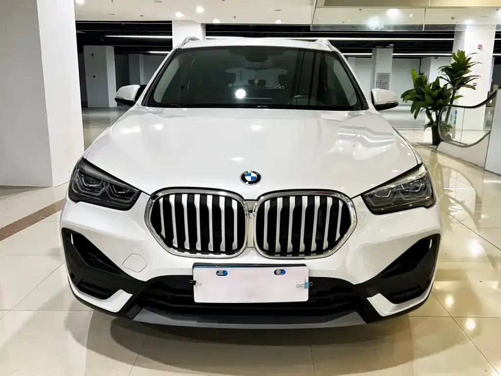 BMW X1 — фото 6