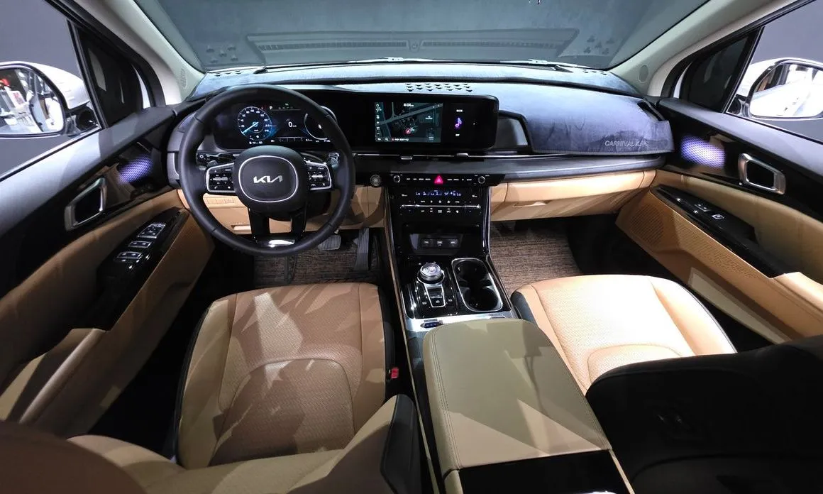Kia Carnival — фото 10