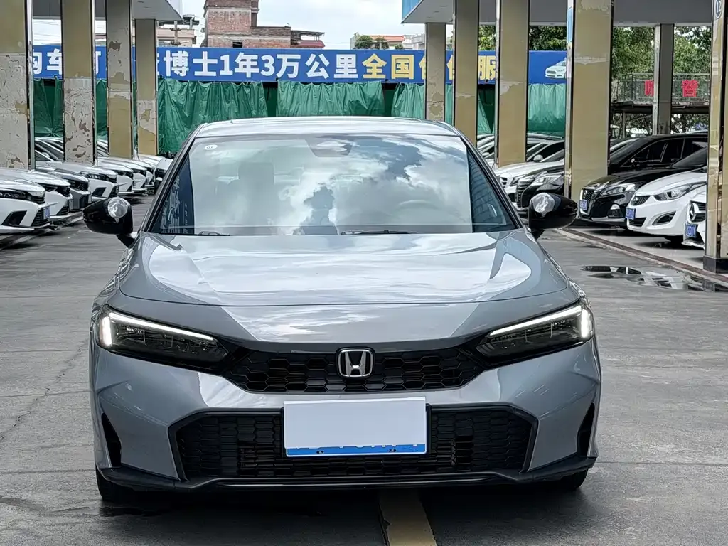 Honda Civic — фото 10