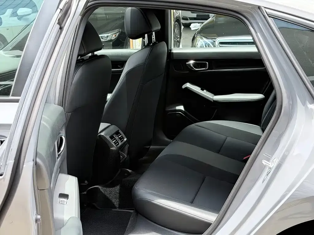 Honda Civic — фото 3