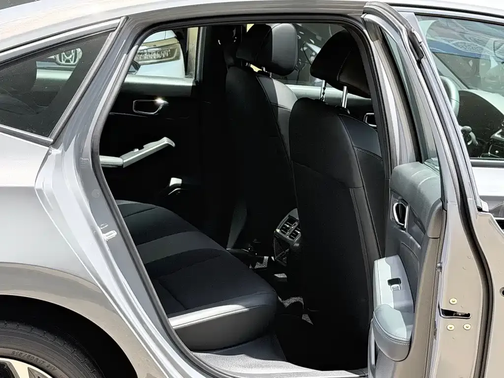 Honda Civic — фото 4