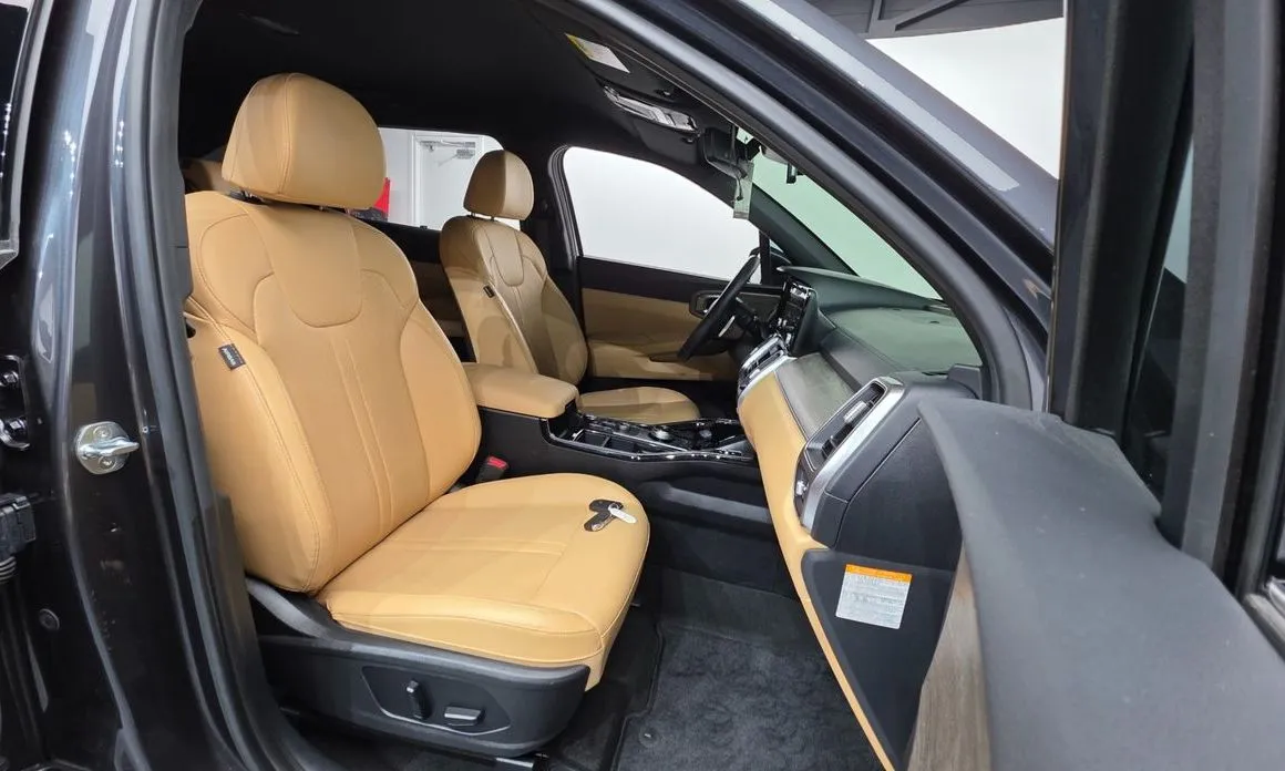 Kia Sorento — фото 9