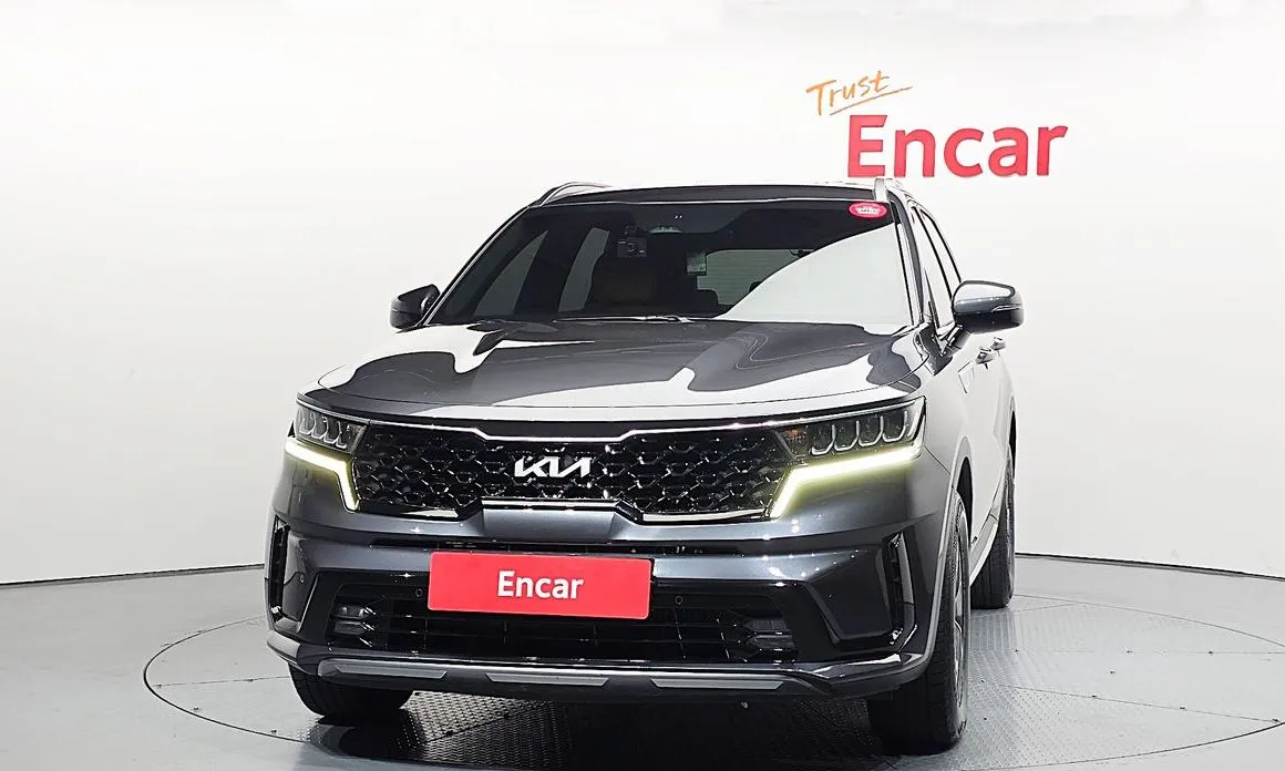 Kia Sorento — фото 6