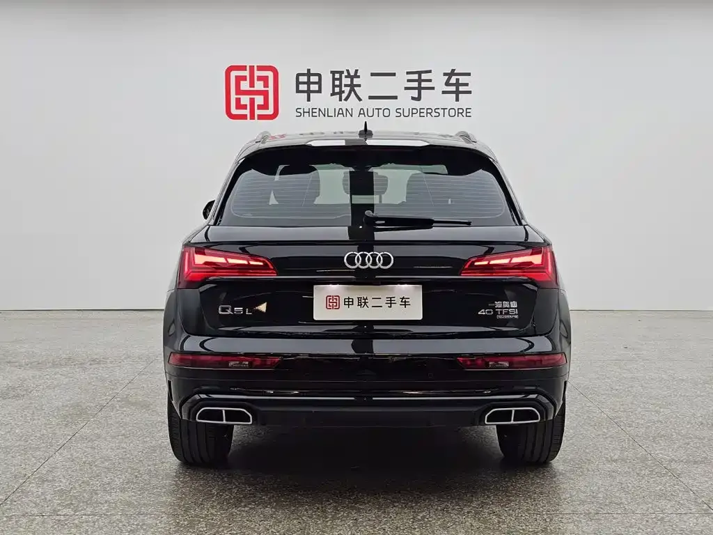 Audi Q5L — фото 7
