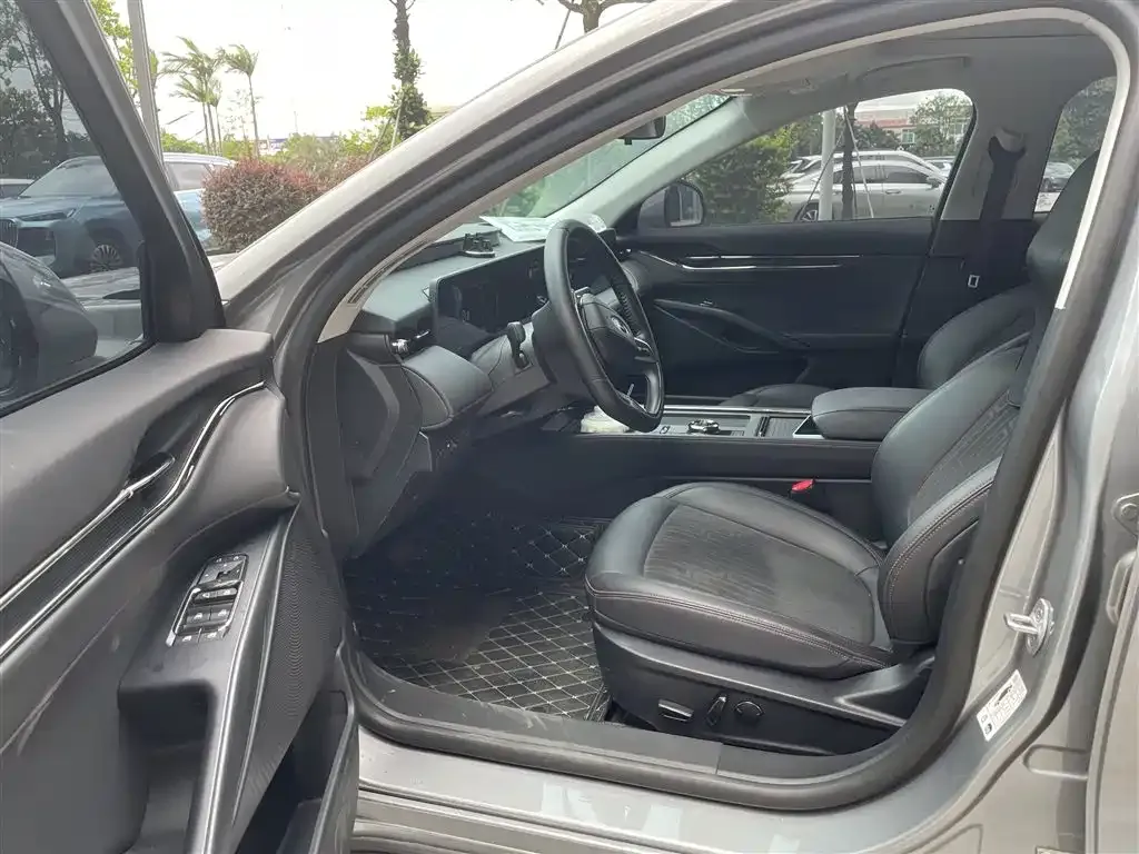 Ford Mondeo 2024 из CN, фото 4