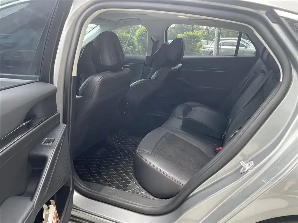 Ford Mondeo 2024 из CN, фото 6
