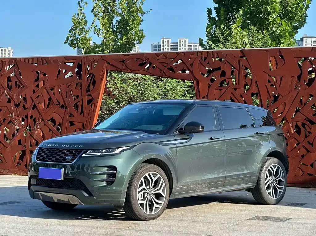 Land Rover Evoque — фото 1