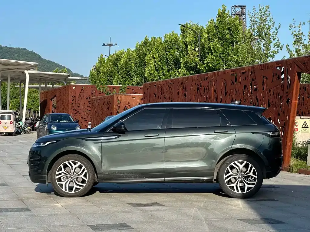Land Rover Evoque — фото 8
