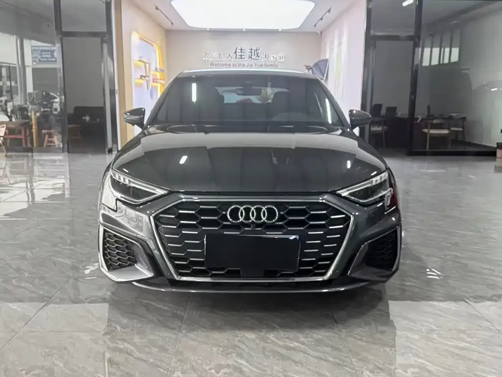 Audi A3 — фото 7