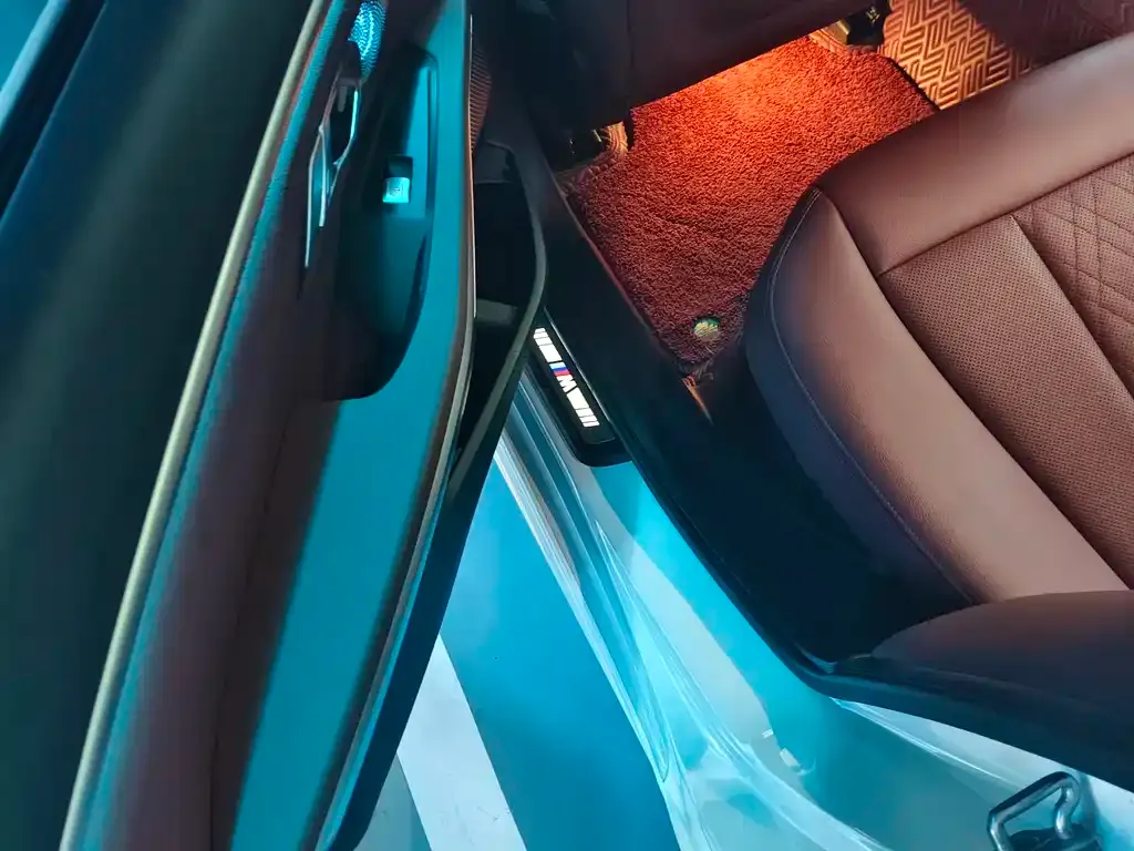 BMW 3 Series — фото 4