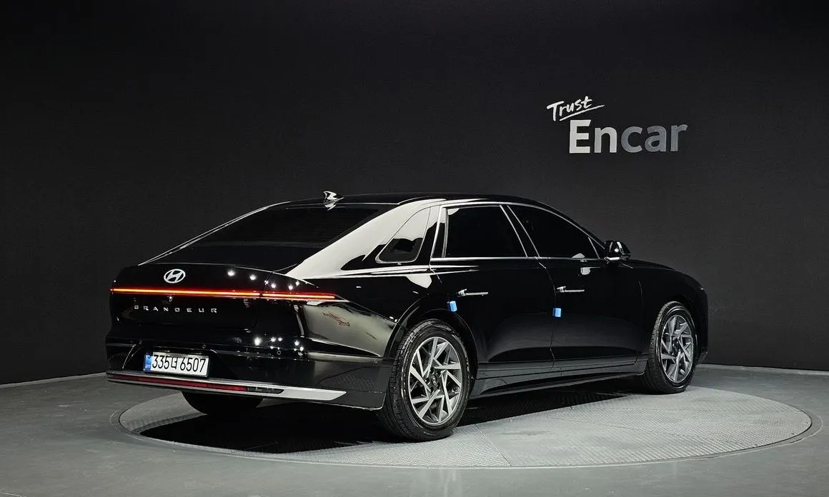 Hyundai Grandeur 2023 из KR, фото 3