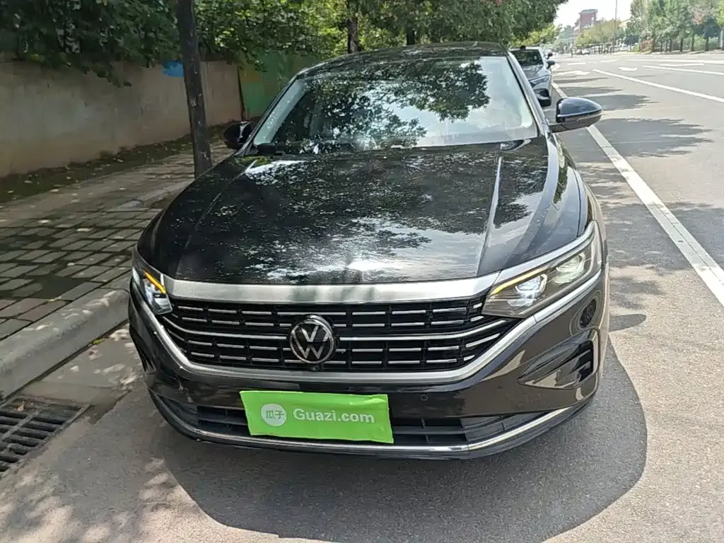 Volkswagen Passat — фото 9