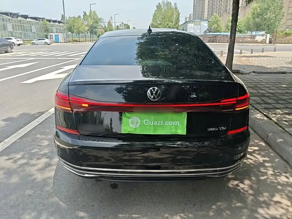 Volkswagen Passat — фото 5