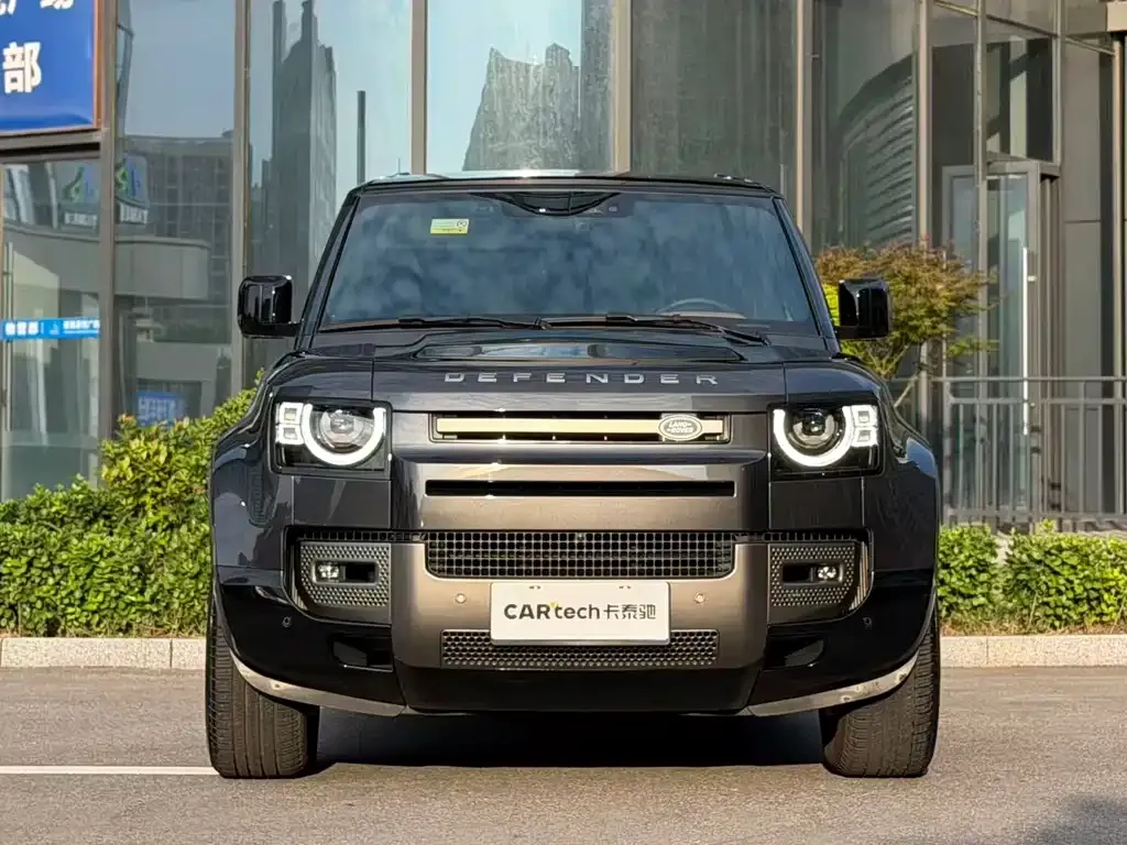 Land Rover Defender — фото 7