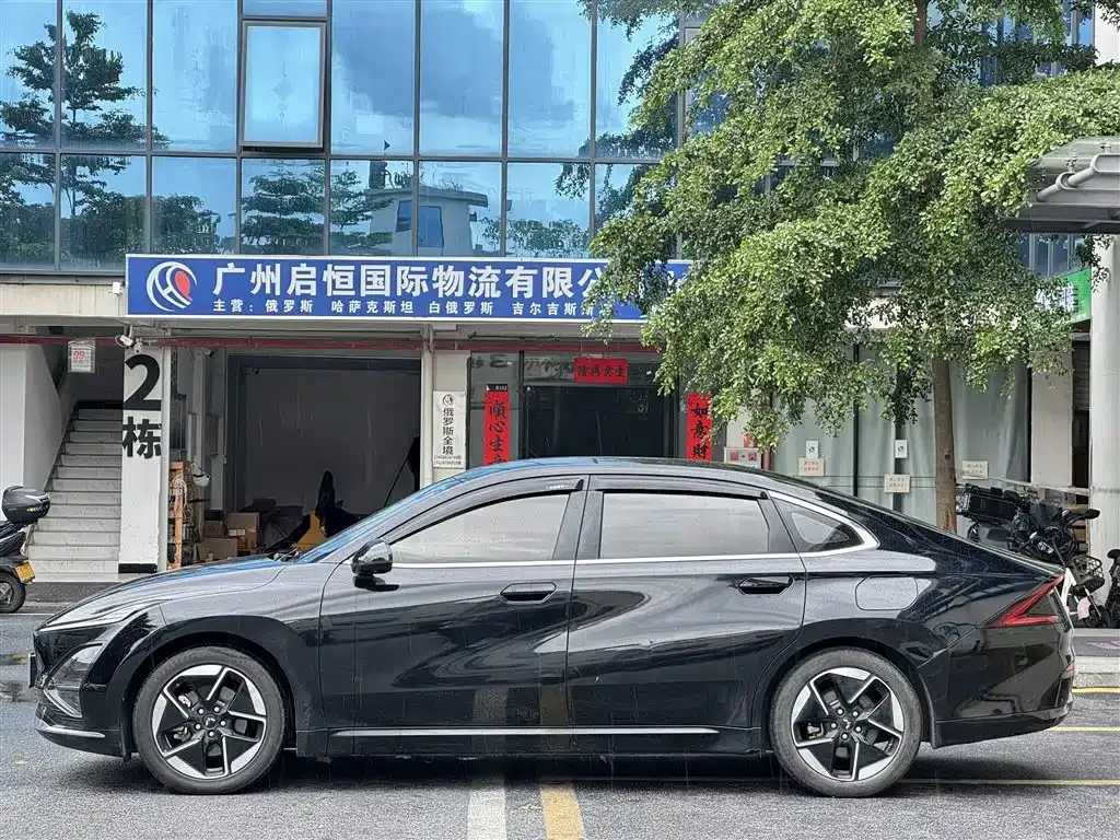 Wuling Xingguang — фото 9