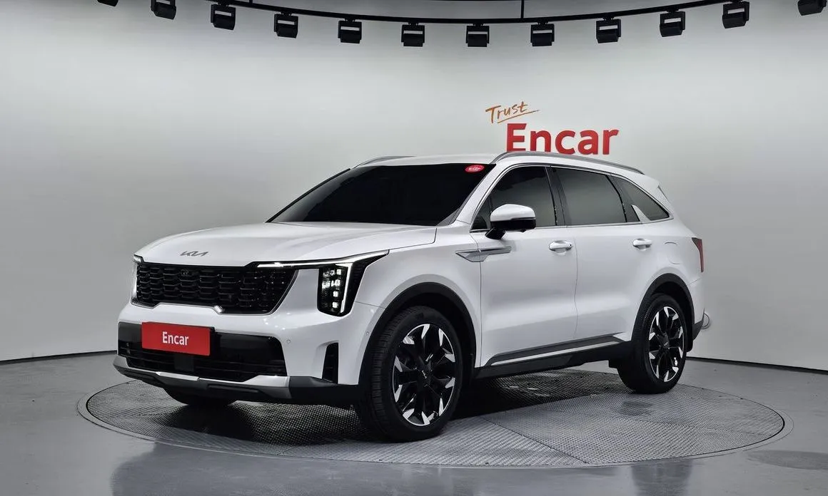 Kia Sorento — фото 1