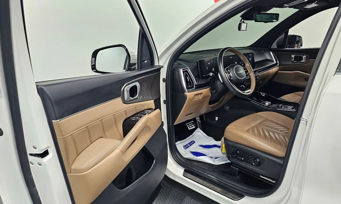 Kia Sorento — фото 7