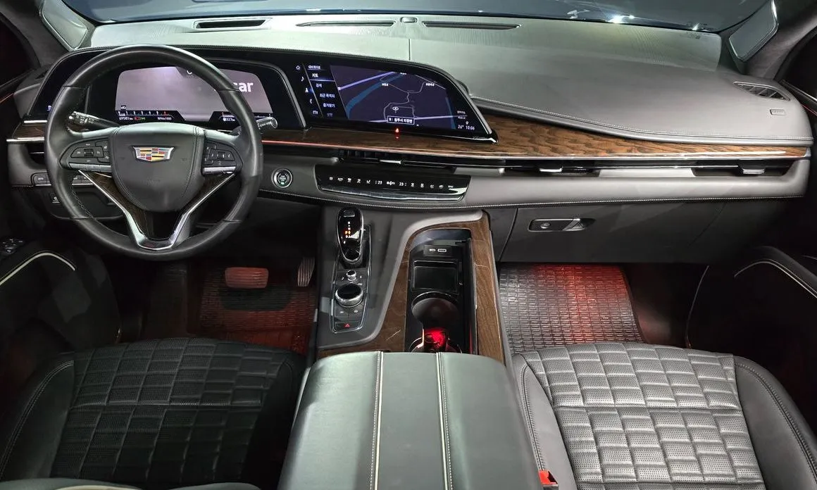 Cadillac Escalade 2023 из KR, фото 10
